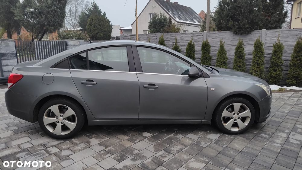 Chevrolet Cruze 2.0 D LT - 2