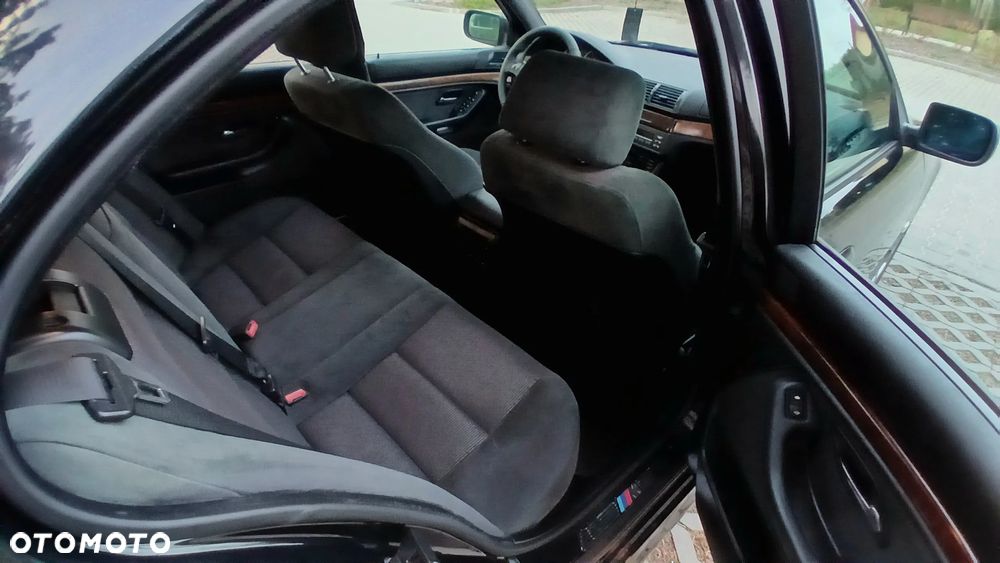 BMW Seria 5 525i - 18