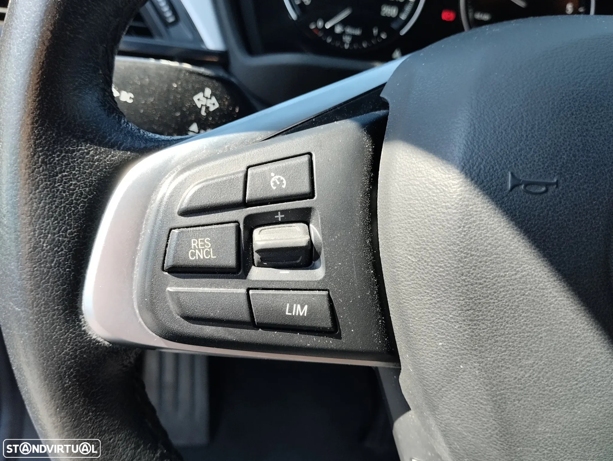 BMW X1 16 d sDrive Auto - 17