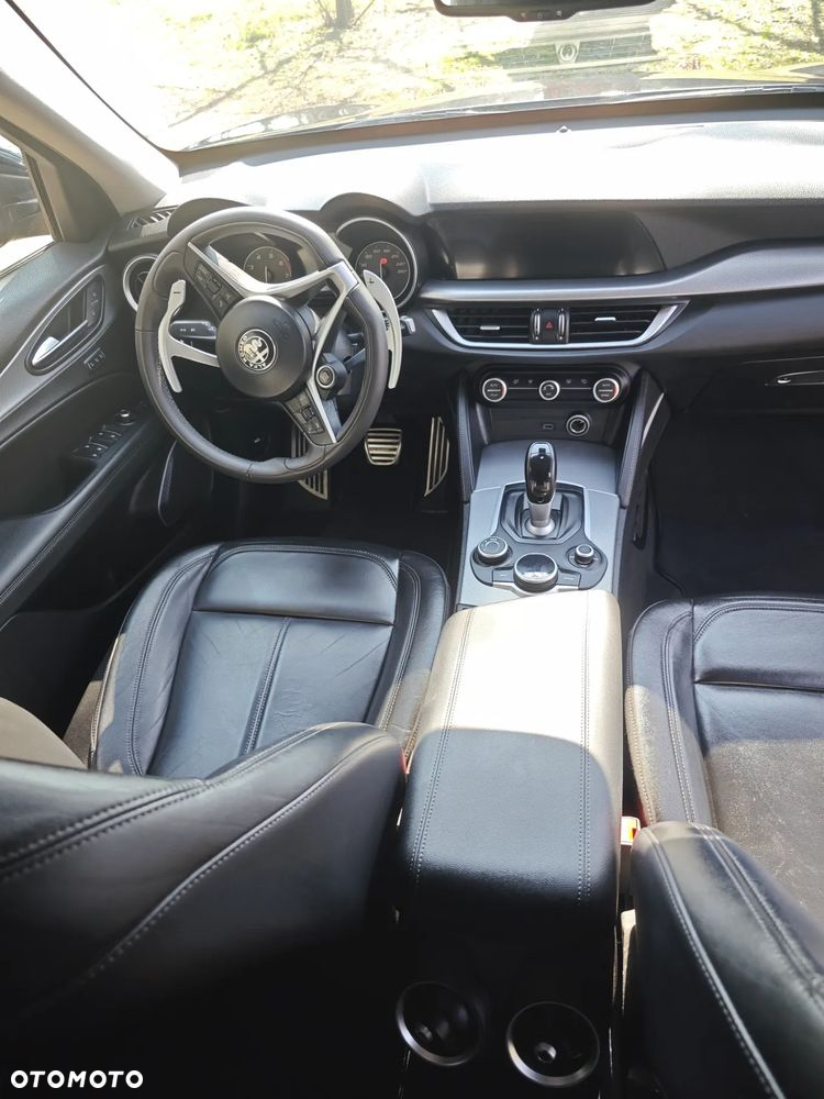 Alfa Romeo Stelvio 2.0 Turbo First Edition Q4 - 9