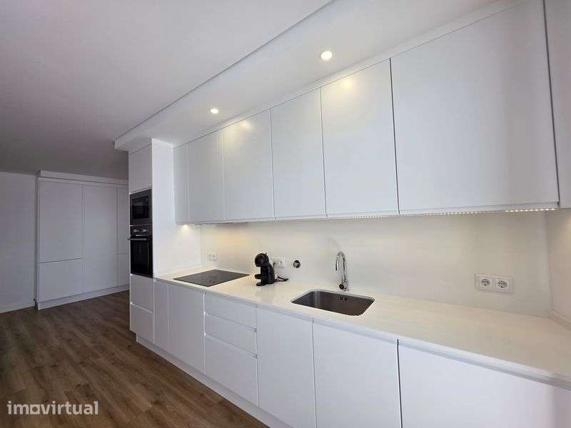 T2  novo em Olhão com garagem em box - Grande imagem: 3/12