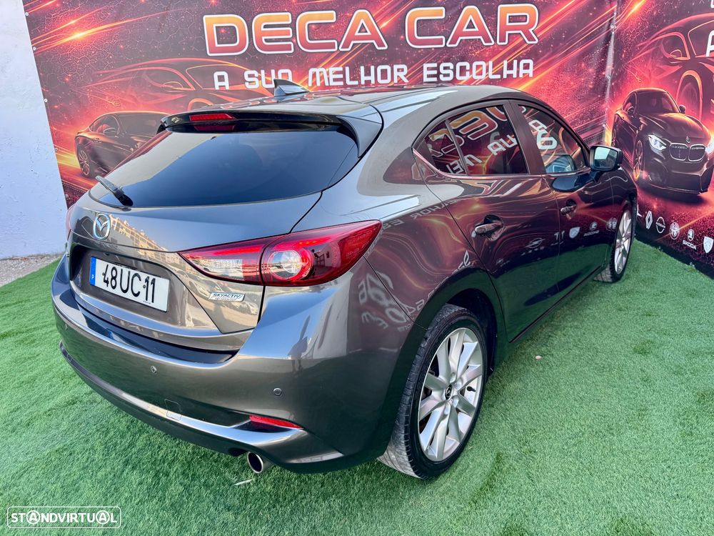 Mazda 3 Hatchback 1.5 Sky-D Excellence Pack Leather White Navi - 7