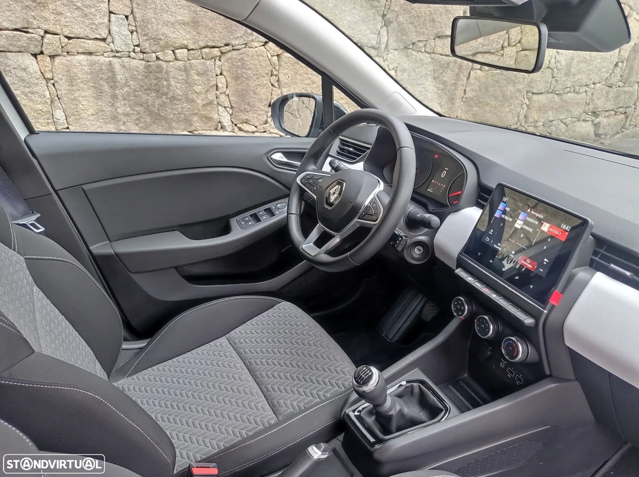 Renault Clio 1.0 TCe Evolution Bi-Fuel - 14