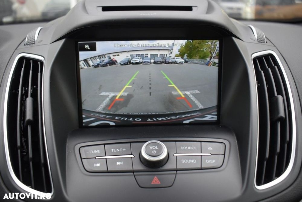 Ford Grand C-Max - 14