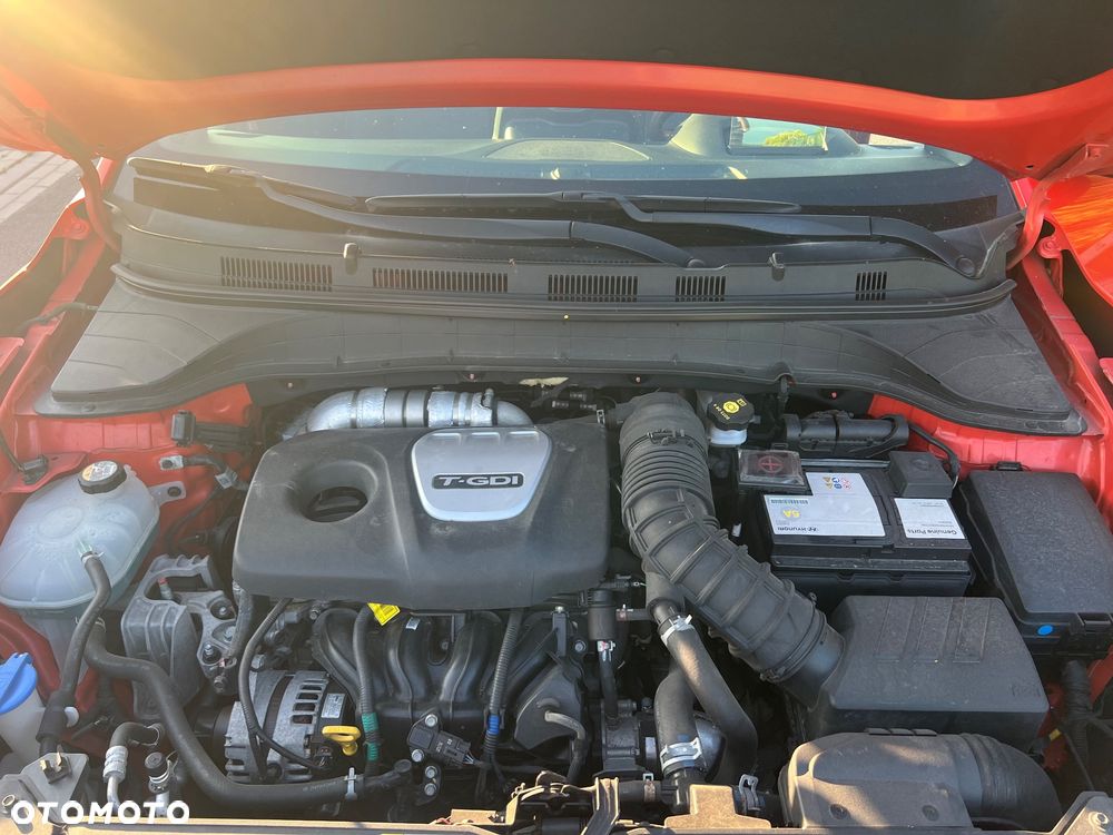Hyundai Kona 1.6 T-GDI Premium 4WD DCT - 17