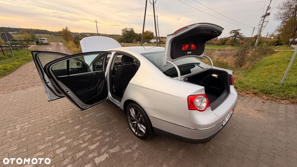 Volkswagen Passat - 7