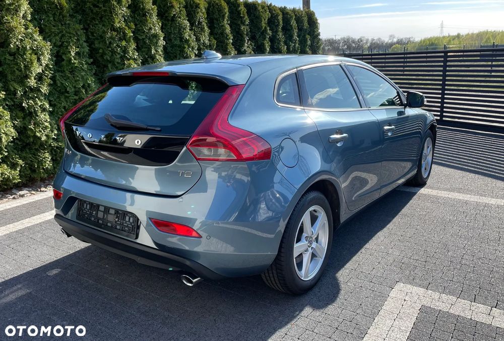 Volvo V40 T2 You - 6