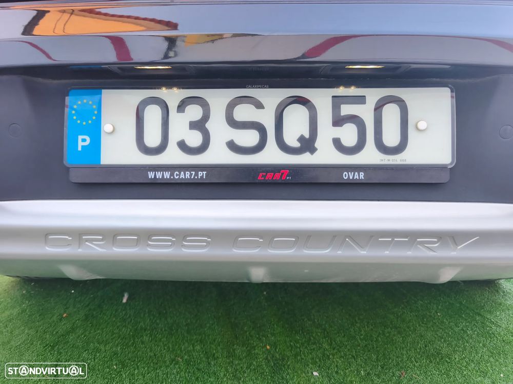 Volvo V40 Cross Country 2.0 D2 Summum - 35