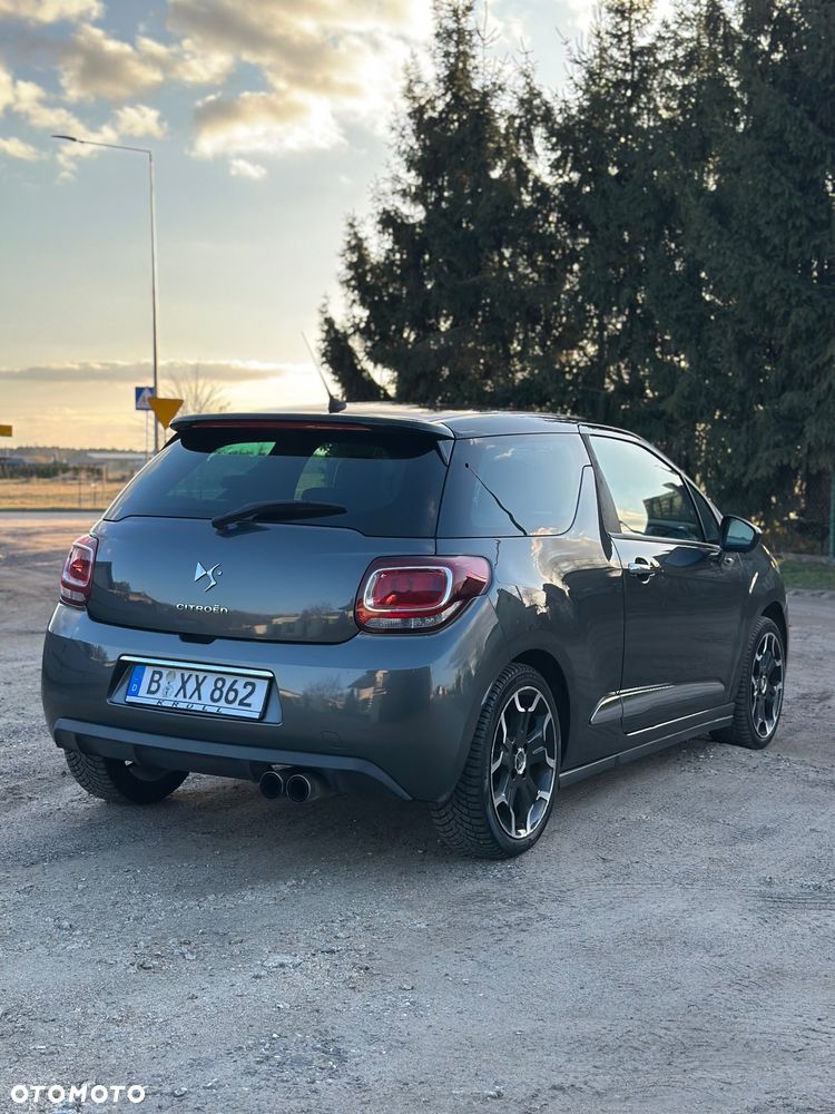 Citroën DS3 THP 165 Start & Stop SportChic - 9