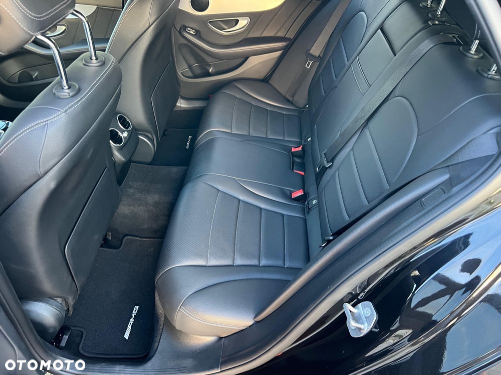 Mercedes-Benz Klasa C 220 d 4Matic 9G-TRONIC AMG Line - 14