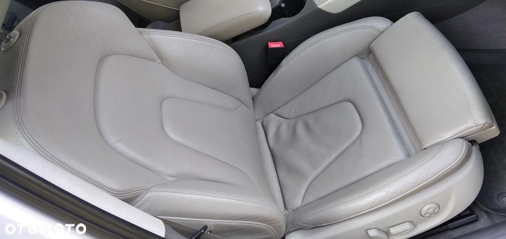 Audi A4 Avant 2.0 TDI - 19