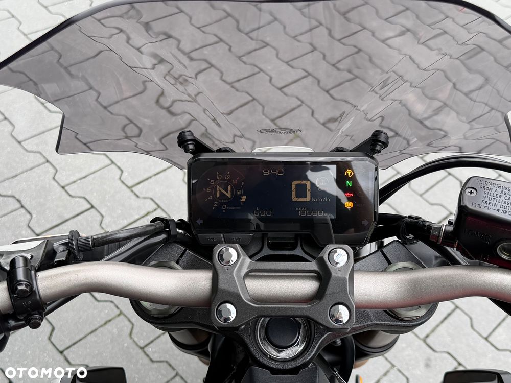 Honda CB - 25