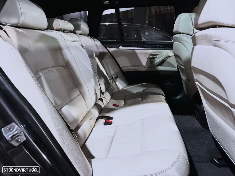 BMW 520 d Pack M Auto - 13