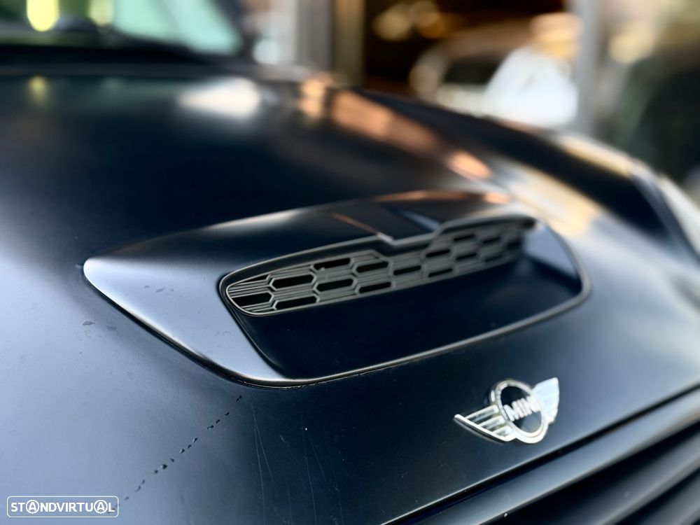 MINI 3 Portas Cooper D - 17