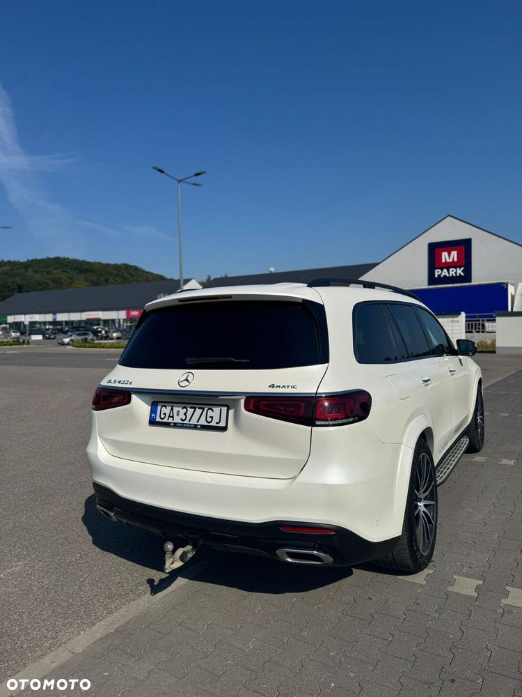 Mercedes-Benz GLS - 2