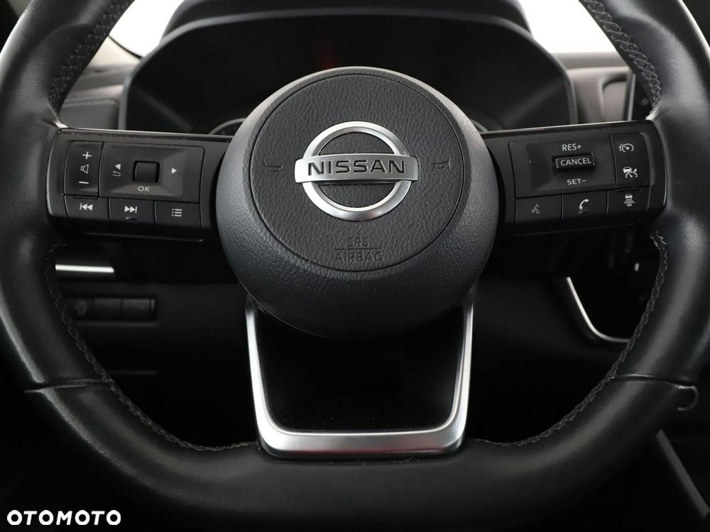 Nissan Qashqai 1.3 DIG-T mHEV N-Connecta - 22