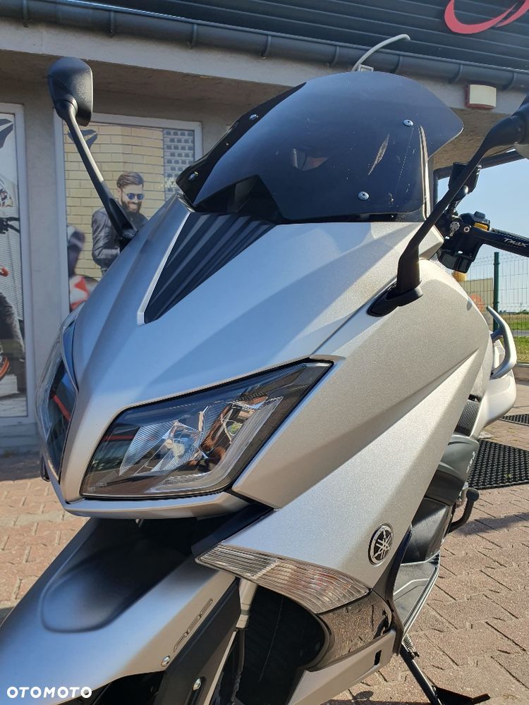 Yamaha Tmax - 5