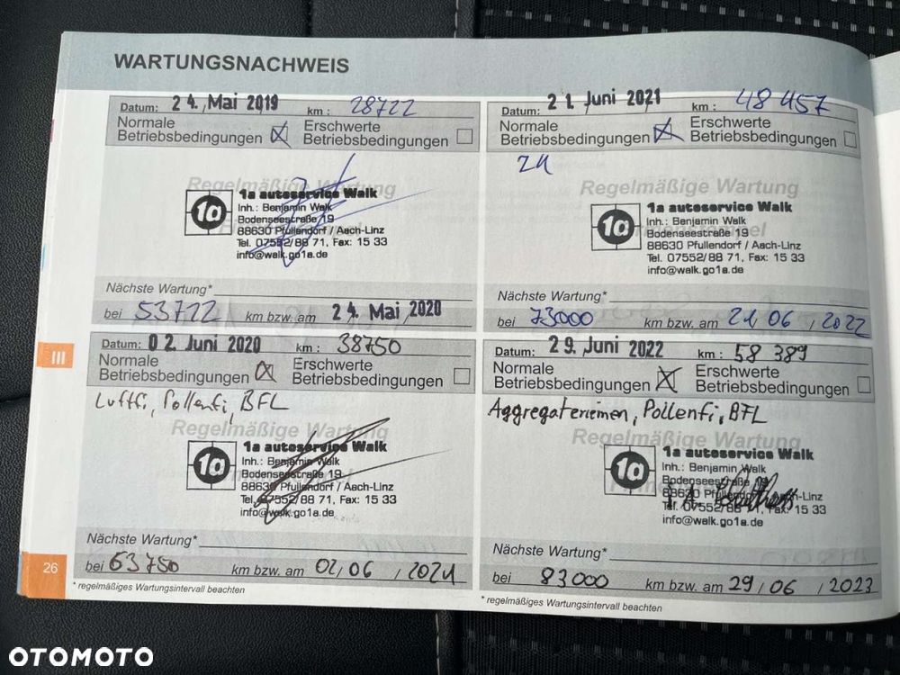 Peugeot 2008 1.2 Pure Tech Allure S&S - 34