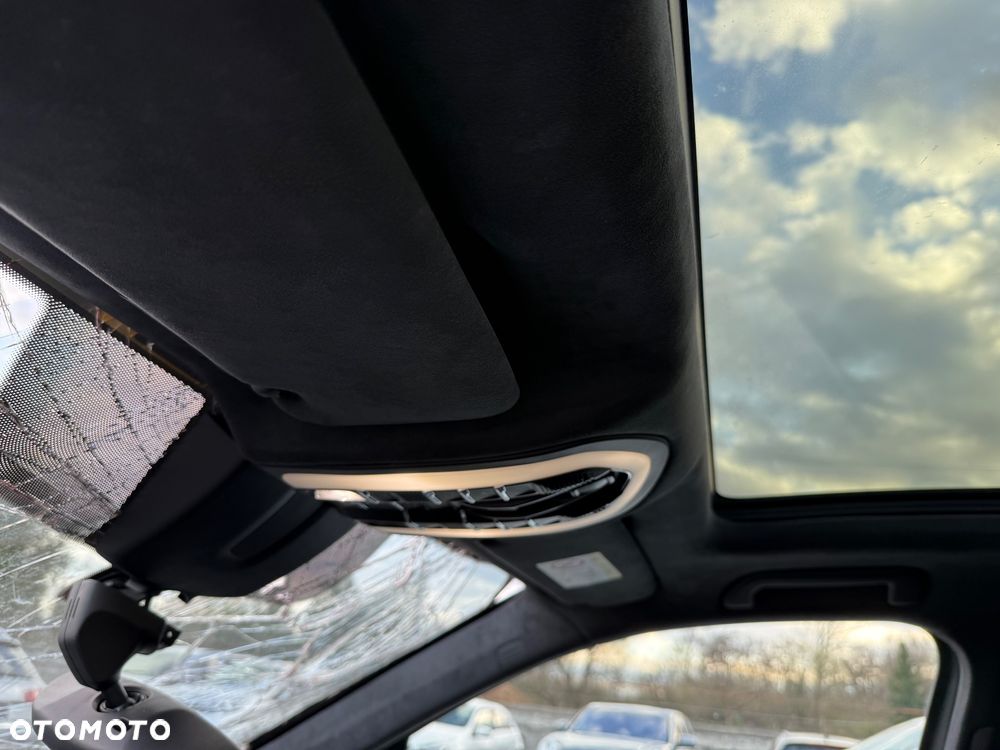 Porsche Cayenne Turbo - 26