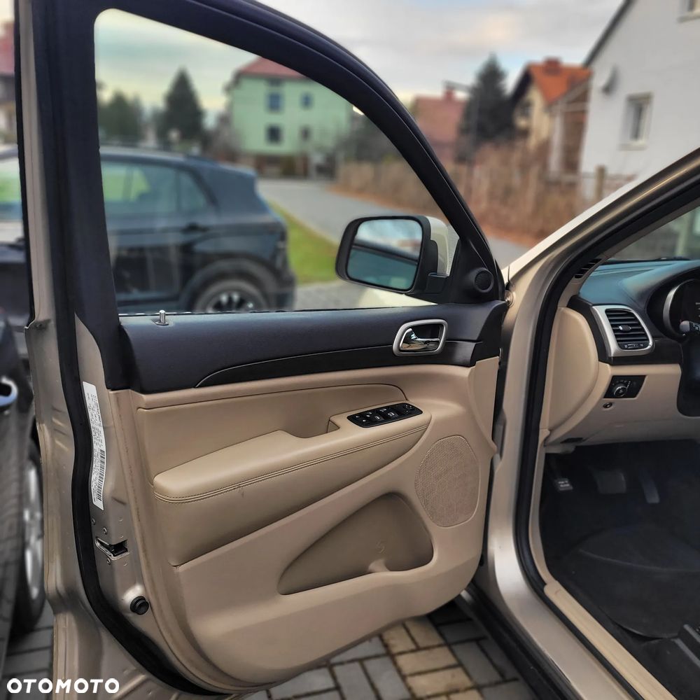Jeep Grand Cherokee 3.7 4x2 Laredo - 16
