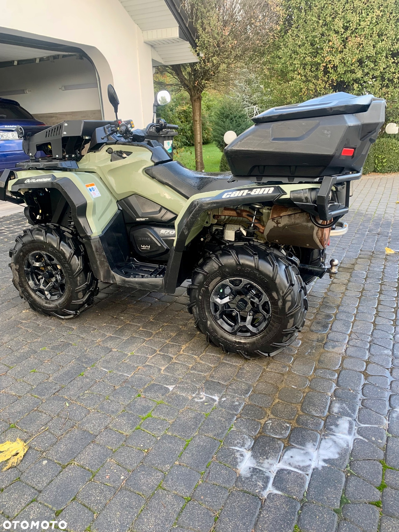 Can-Am Outlander