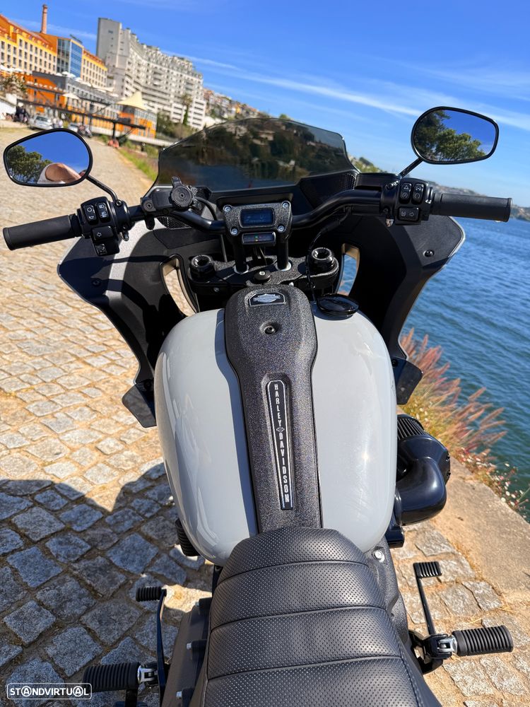 Harley-Davidson FXLR Low rider st - 3