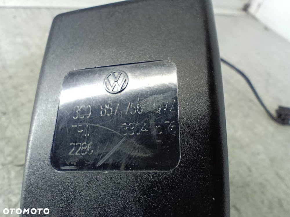 ZAPINKI, SPINKI PASA PRZÓD KOMPLET VW PASSAT B6 3C0857756  3C0857755 - 3