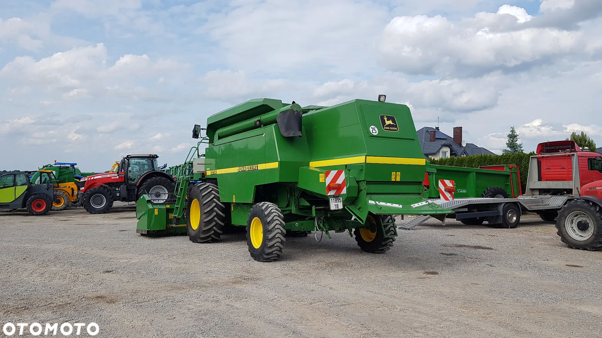 John Deere 2254 - 8