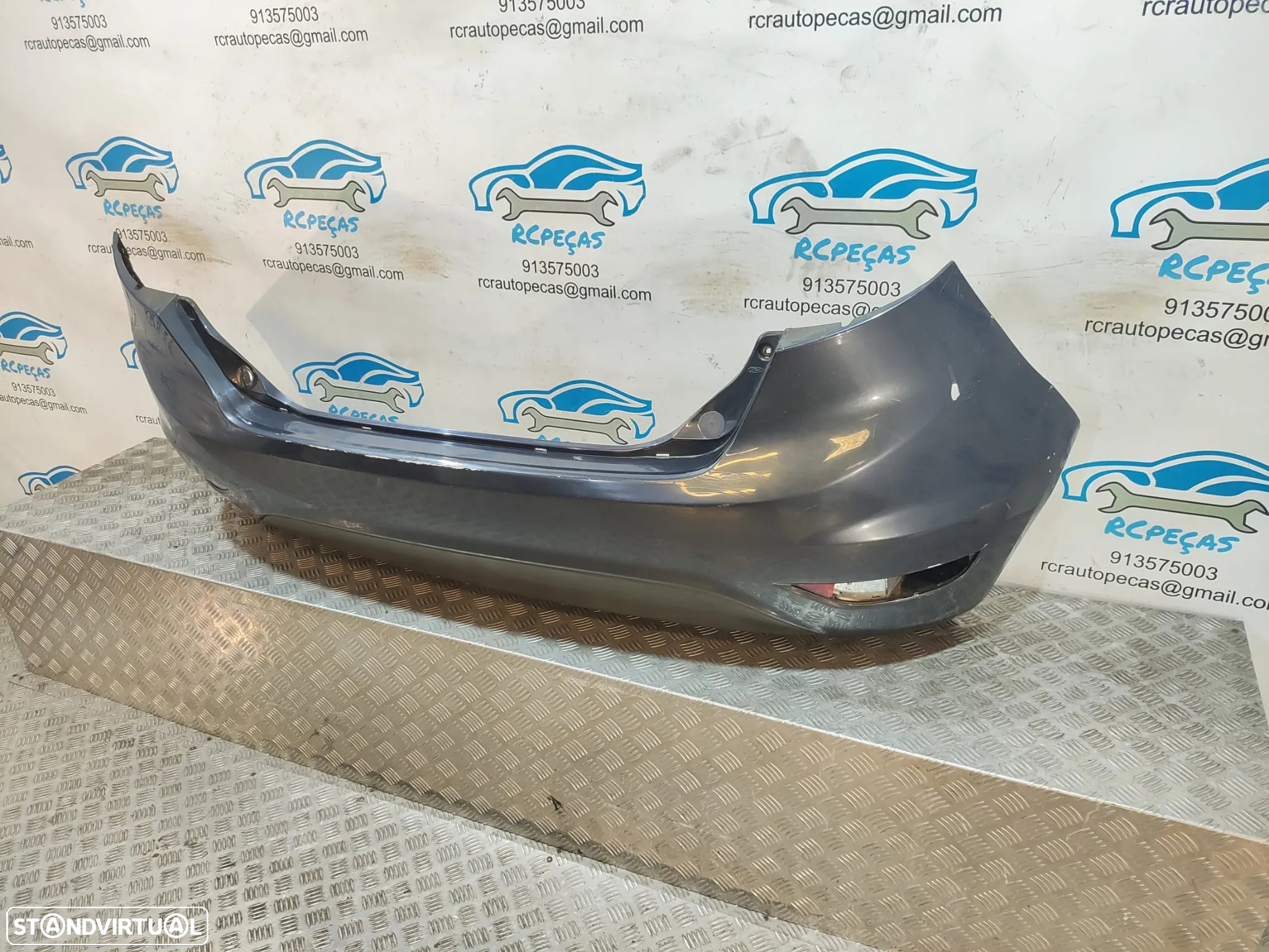 Parachoques traseiro original FORD FIESTA MK6 - 5