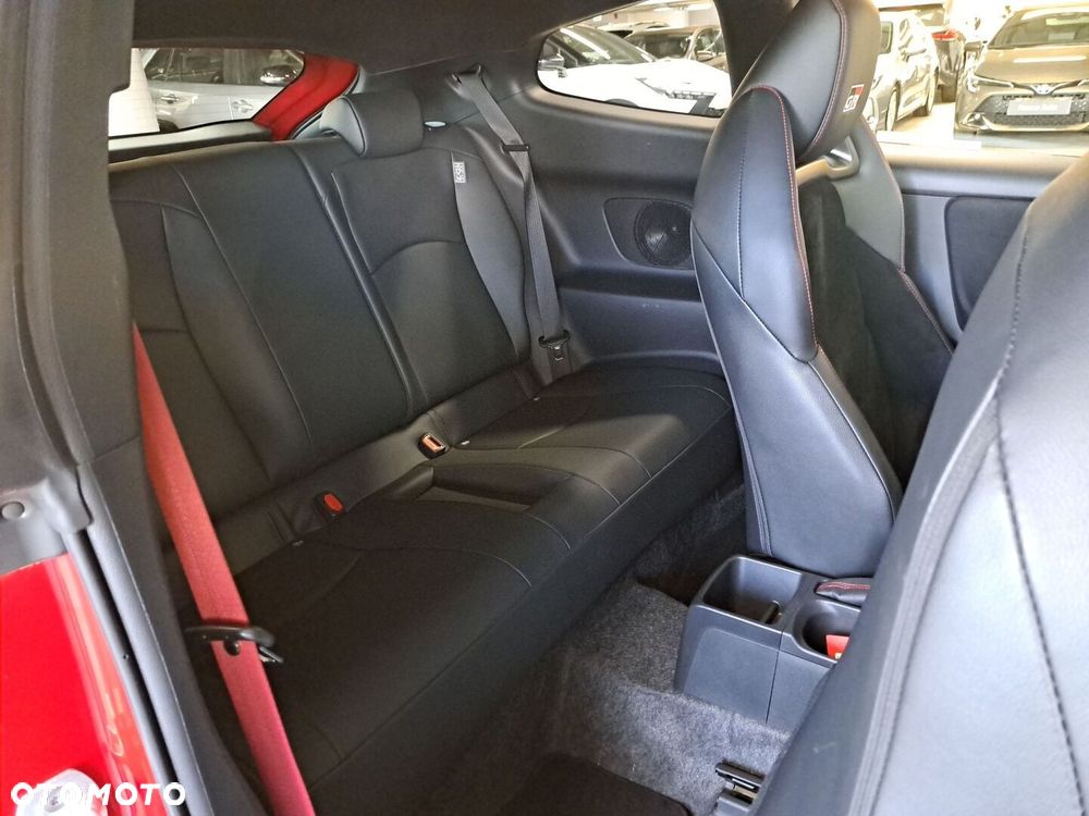 Toyota Yaris - 15
