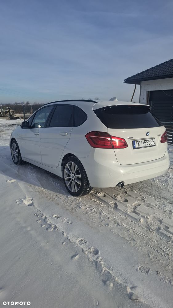 BMW Seria 2 218d xDrive - 4