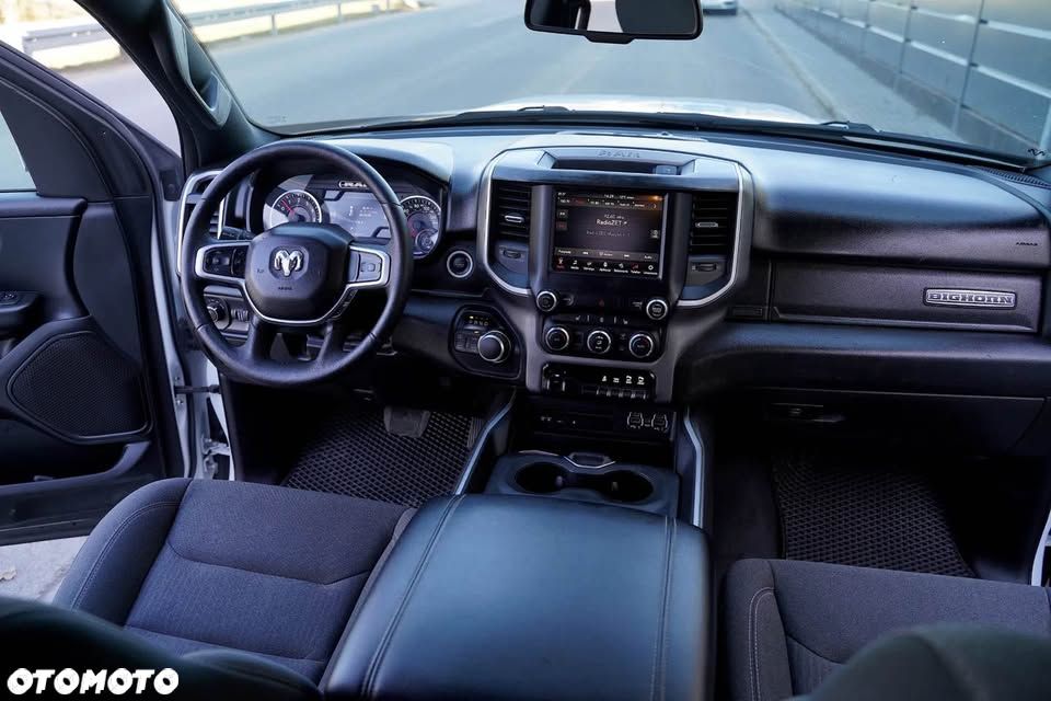 RAM 1500 5.7 Crew Cab Bighorn - 13