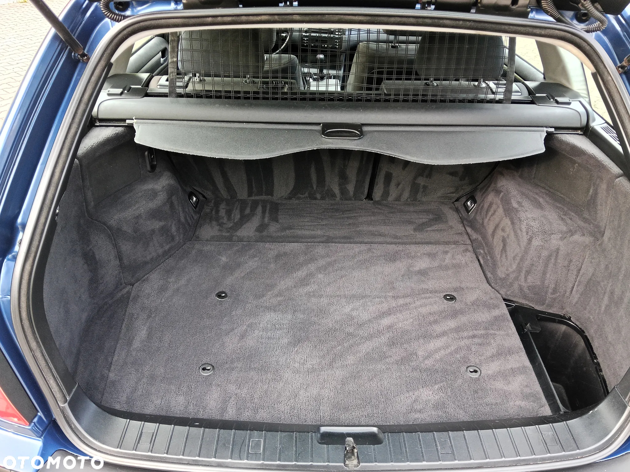 BMW Seria 3 318i Edition Sport - 35