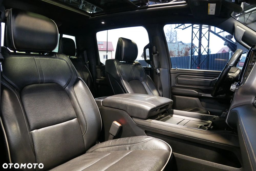 RAM 1500 5.7 Crew Cab Limited - 15