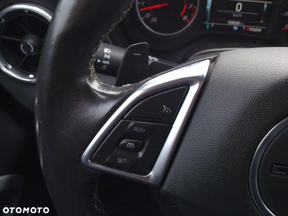 Chevrolet Camaro 3.6 V6 Coupe 2LT - 24
