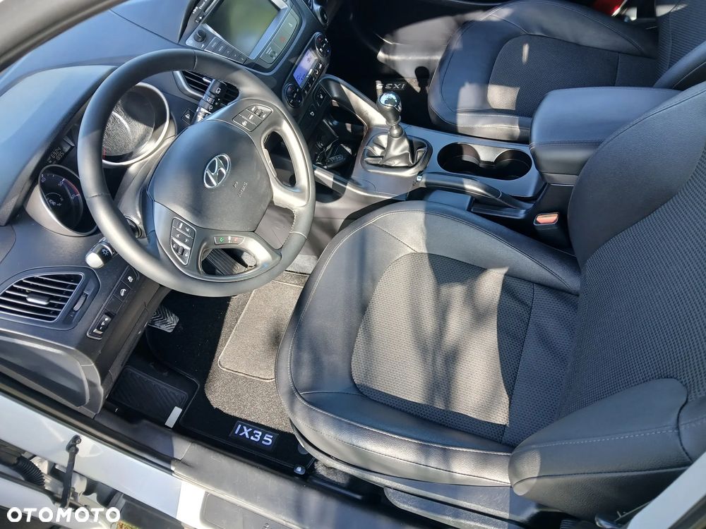 Hyundai ix35 1.7 CRDi 2WD blue Style - 8