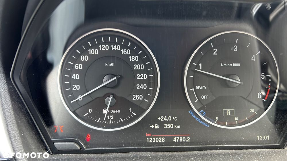 BMW X1 xDrive20d Advantage - 9