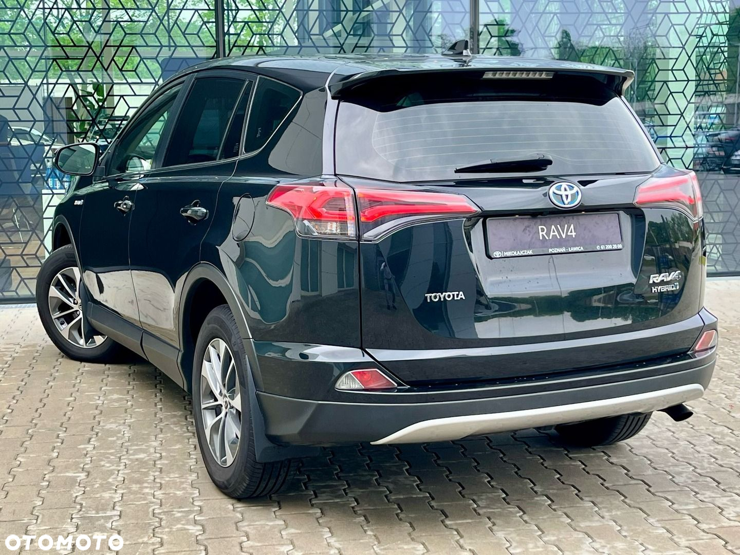 Toyota RAV4 Hybrid Premium 4x4 - 11