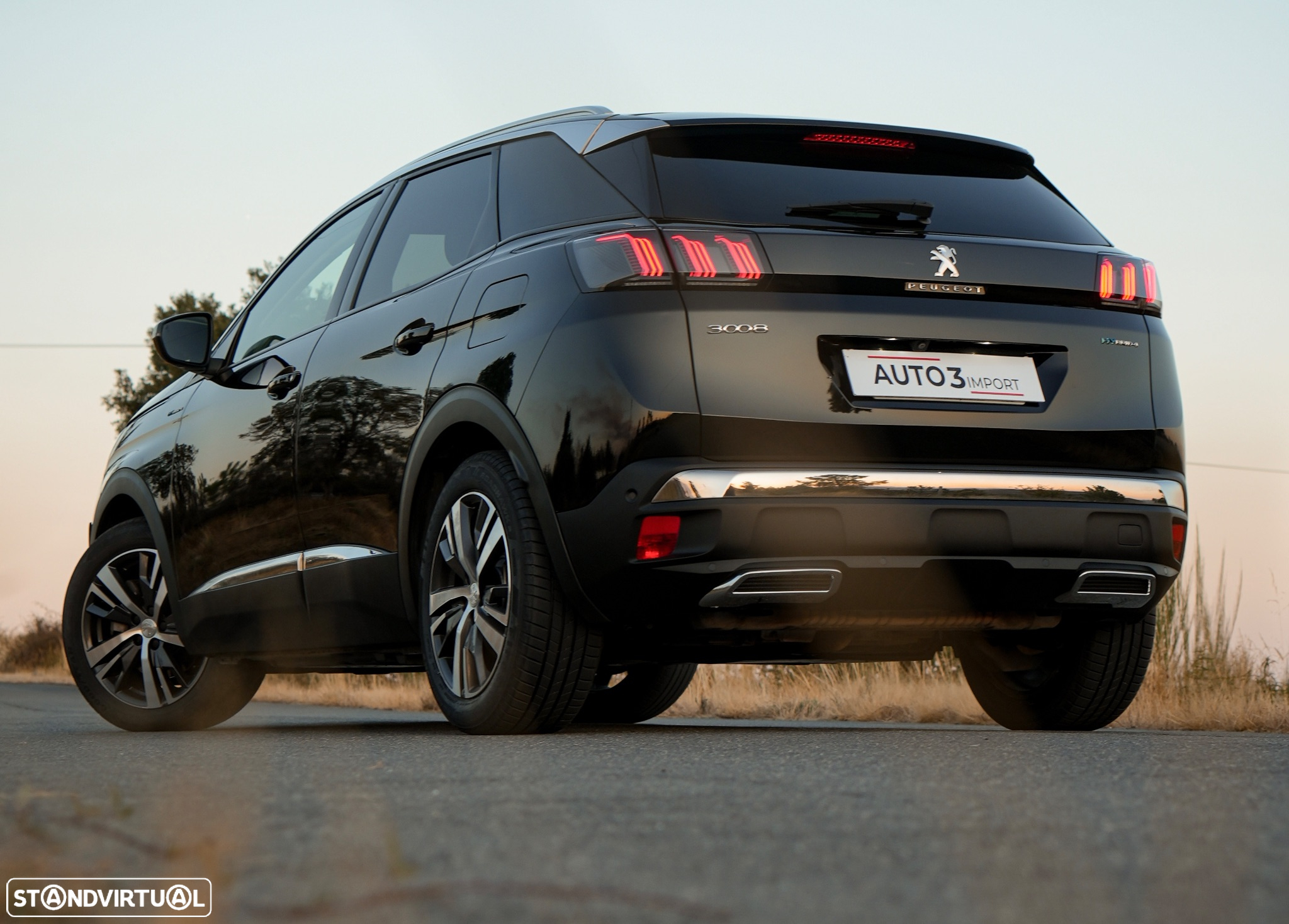 Peugeot 3008 1.6 Hybrid4 Allure e-EAT8 - 4