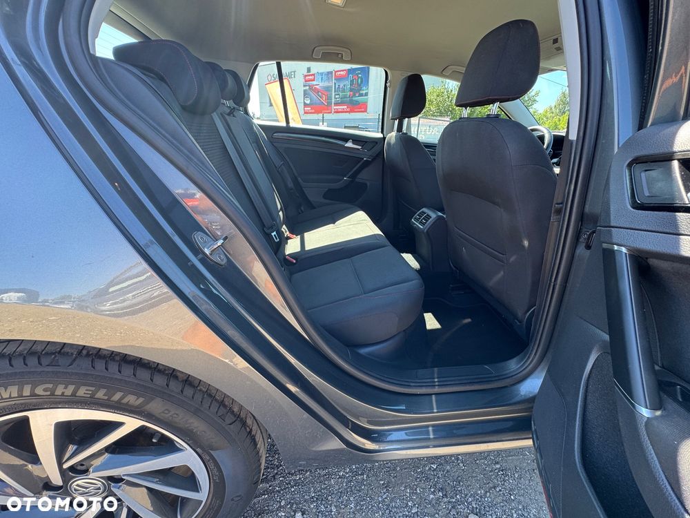 Volkswagen Golf 1.6 TDI BMT Highline - 20