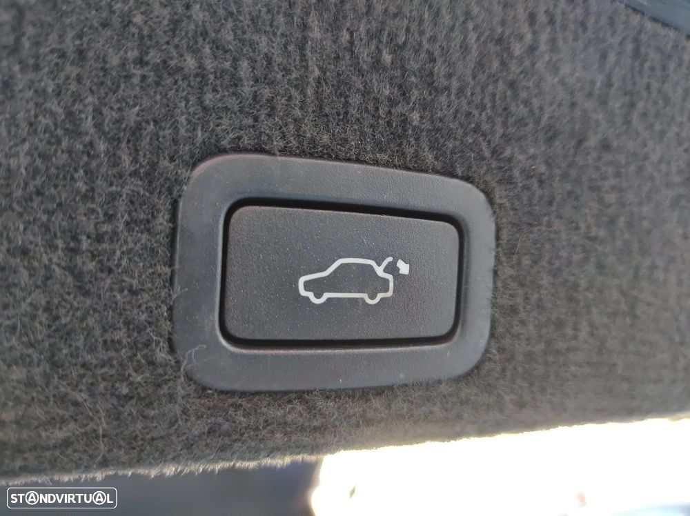 Volvo XC 60 2.0 D3 Drive Momentum Start/Stop - 11