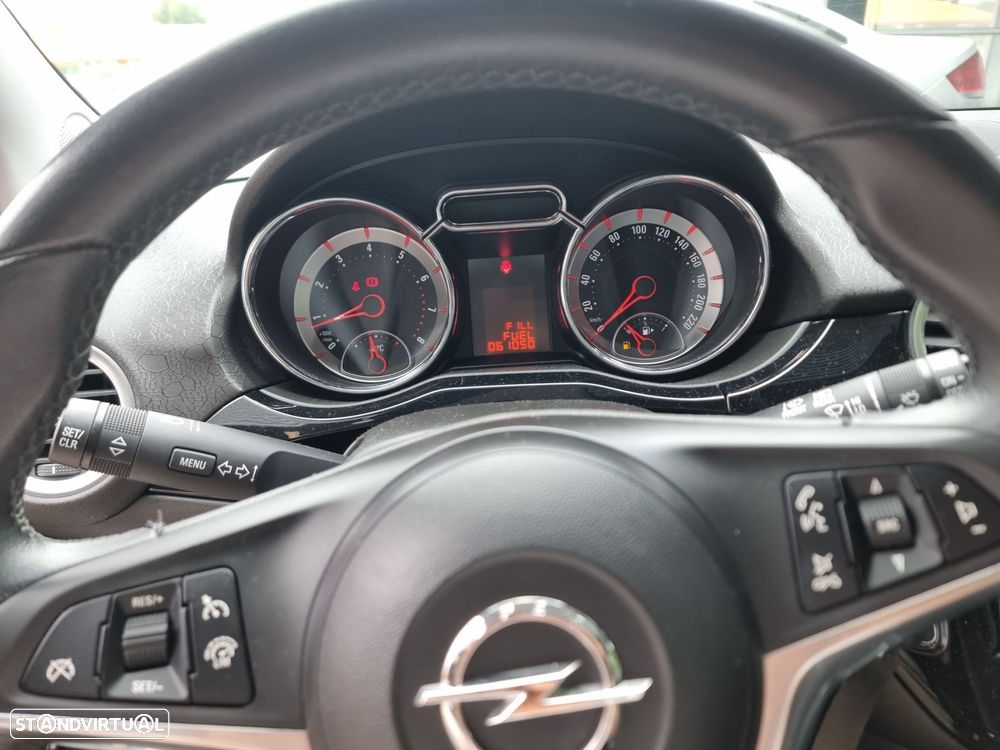 Opel Adam 1.2 Glam - 24