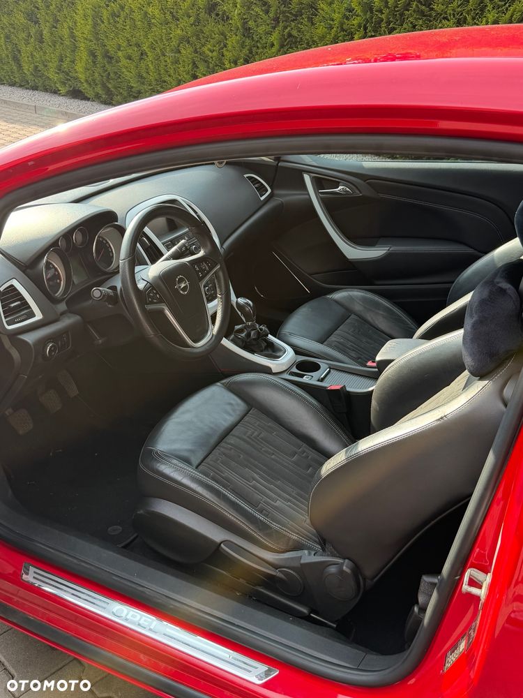 Opel Astra 1.6 Turbo Sport - 15