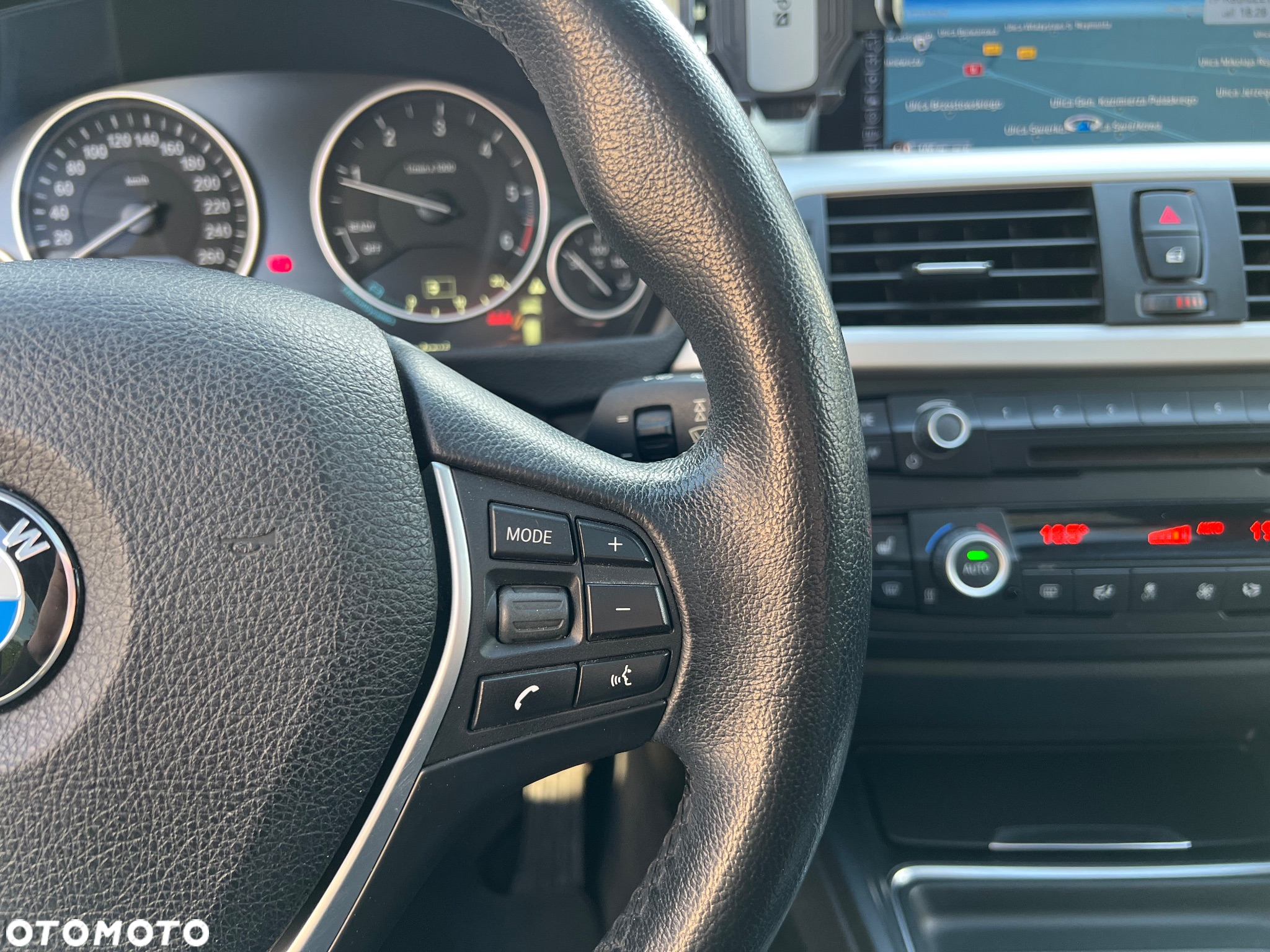BMW Seria 3 320d Efficient Dynamics - 18