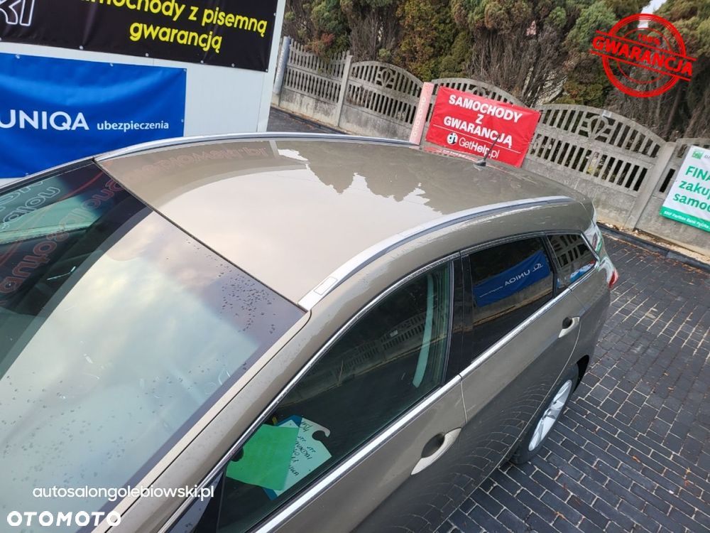 Hyundai i40 Kombi blue 1.6 Family+ - 30