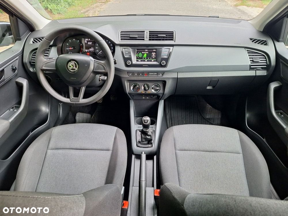 Skoda Fabia - 5