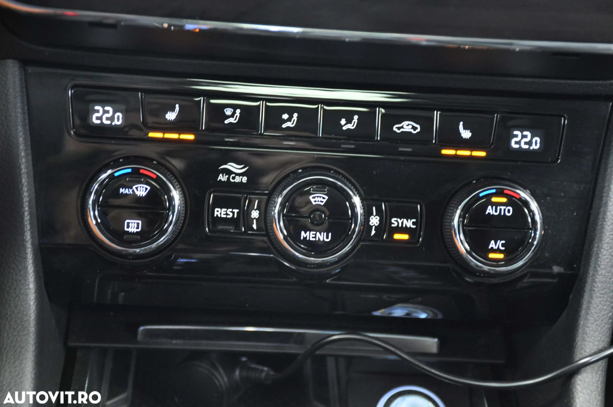 Skoda Superb 1.5 TSI DSG Ambition - 26