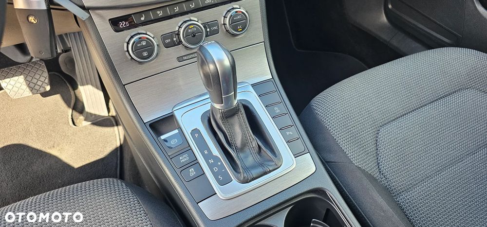 Volkswagen Passat 1.4 TSI DSG BlueMotion Technology Trendline - 22