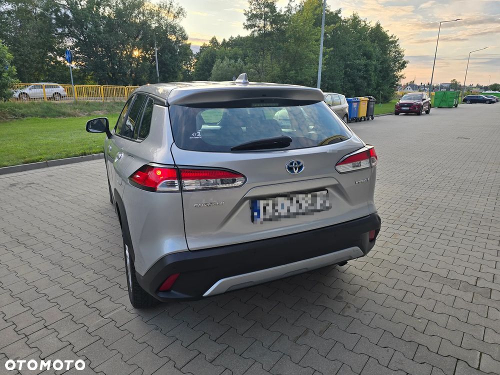 Toyota Corolla Cross 2.0 Hybrid Comfort - 15