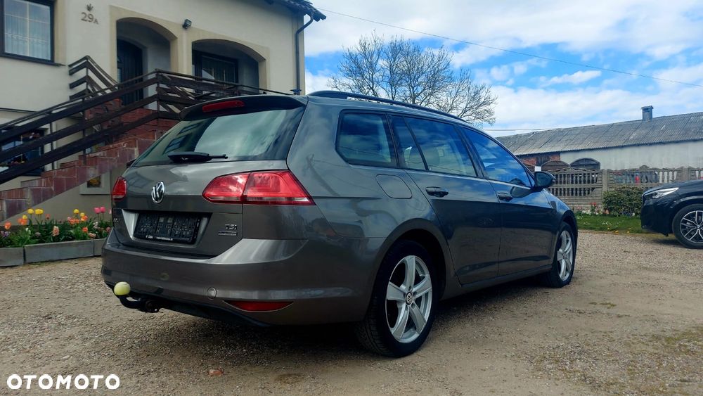 Volkswagen Golf 1.2 TSI BMT Trendline - 12